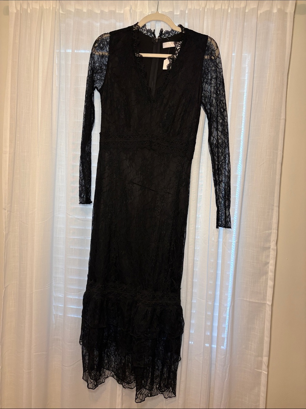 Rachel Parcell Black Lace Long-Sleeve Midi Dress